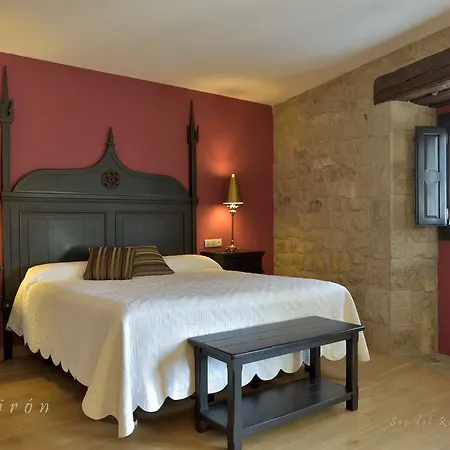 Hotel El Peiron 3*