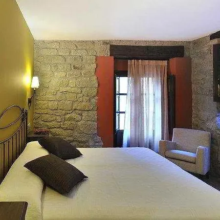 El Peiron Hotel