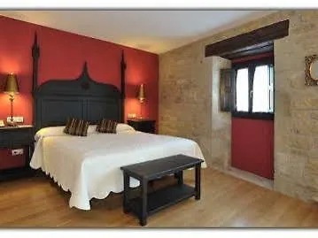 El Peiron Hotell 3*