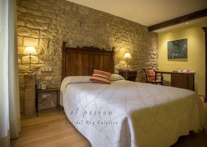 El Peiron Hotel