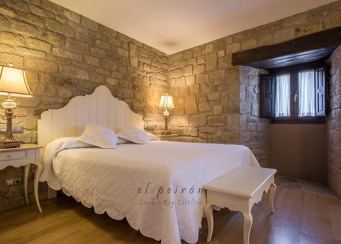 El Peiron Hotel Sos del Rey Catolico